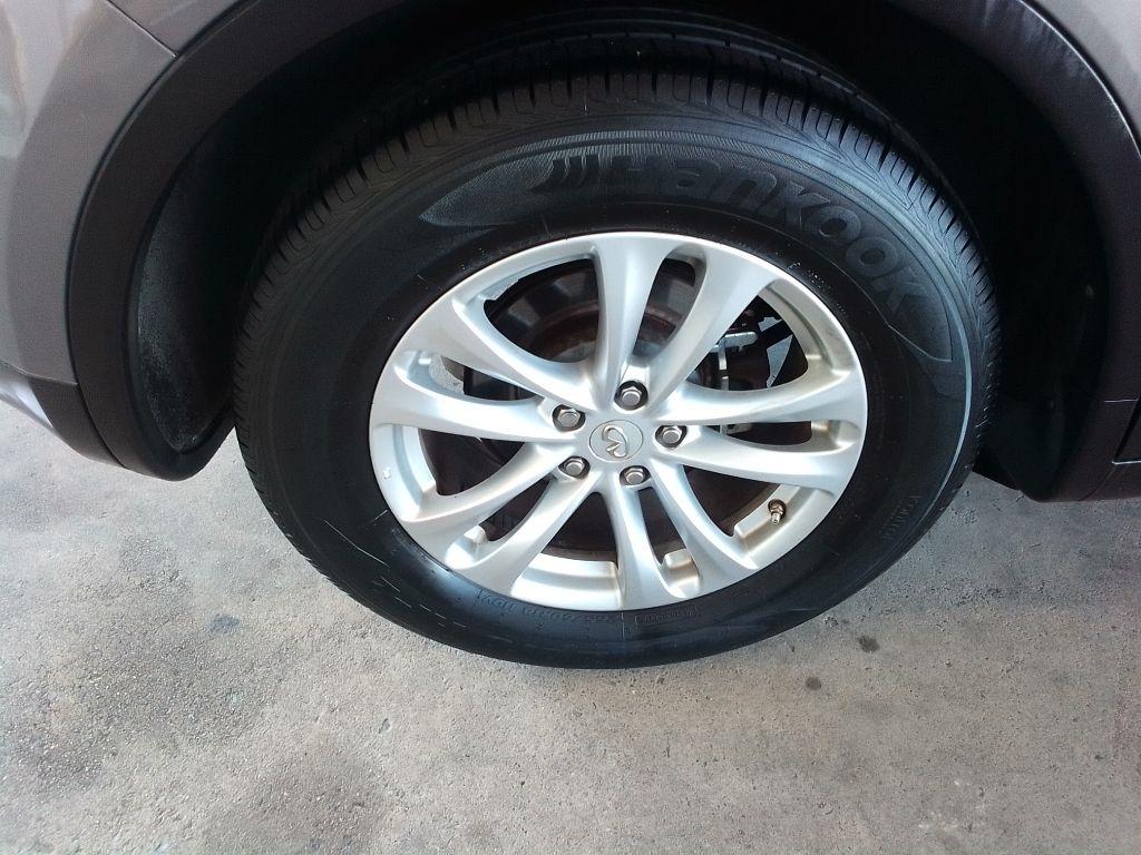 Infiniti FX35 AWD 4dr 2011