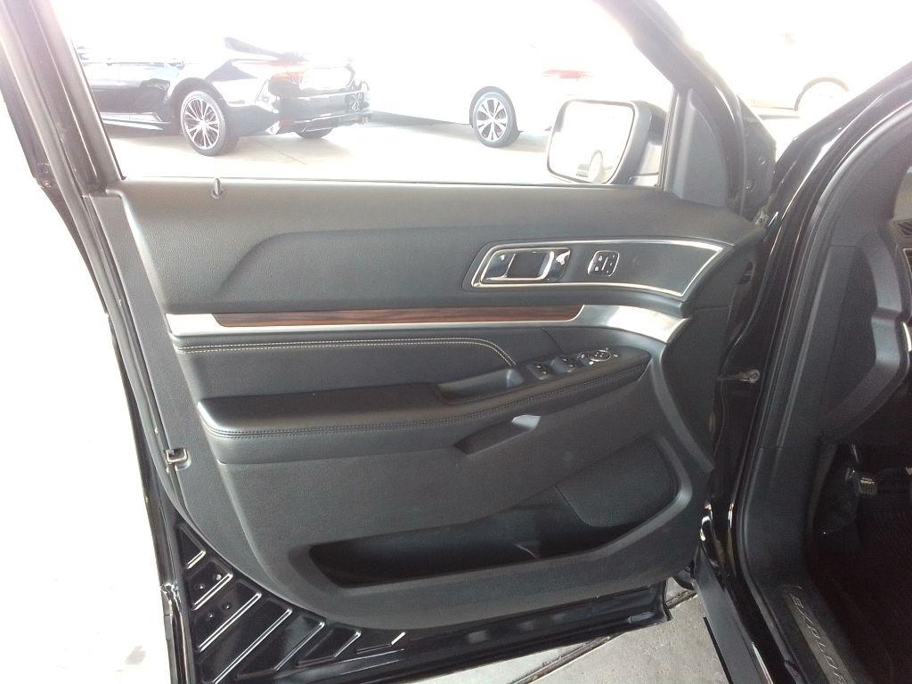 Ford Explorer Limited FWD 2018