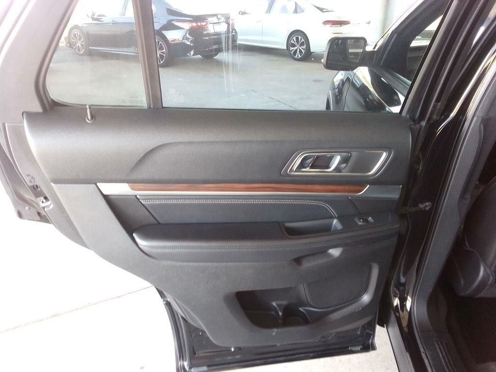Ford Explorer Limited FWD 2018
