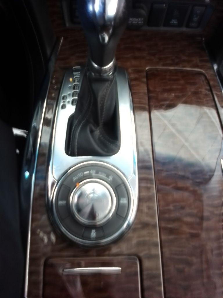 Nissan Armada 4x4 SV 2017