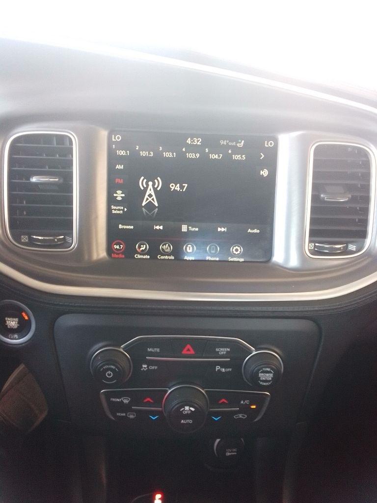 Dodge Charger SXT RWD 2022