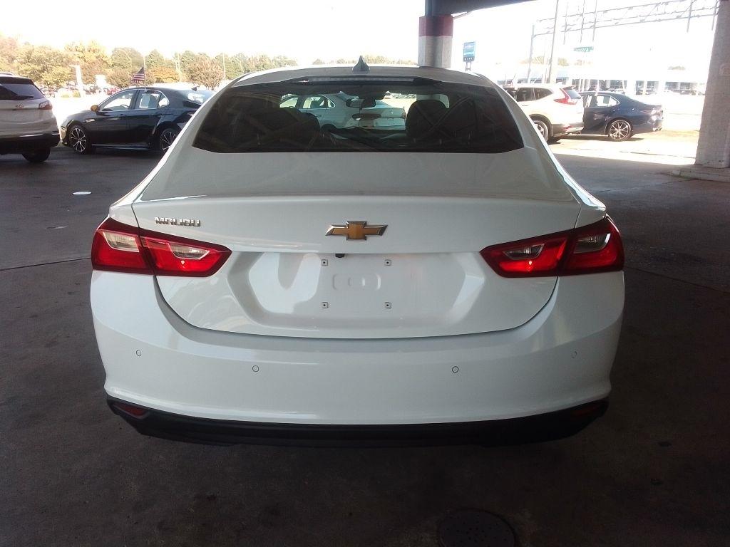 Chevrolet Malibu 4dr Sdn LS w/1FL 2022
