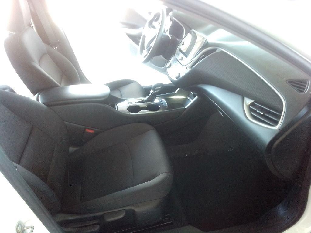 Chevrolet Malibu 4dr Sdn LS w/1FL 2022