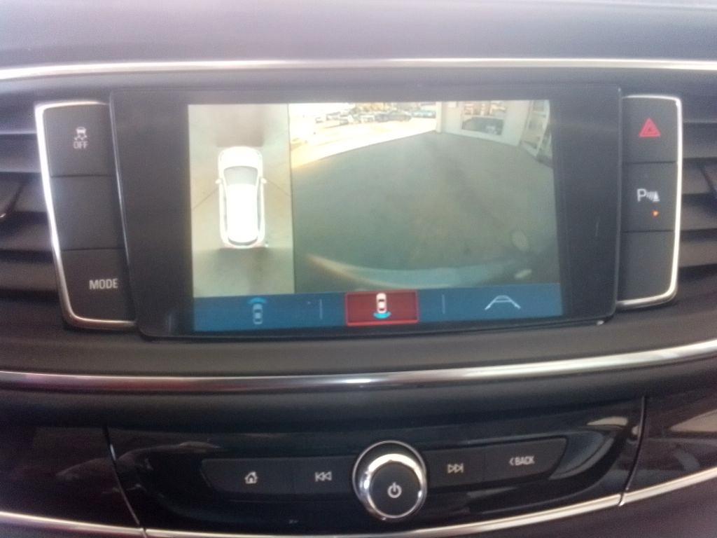 Buick Enclave FWD 4dr Essence 2019