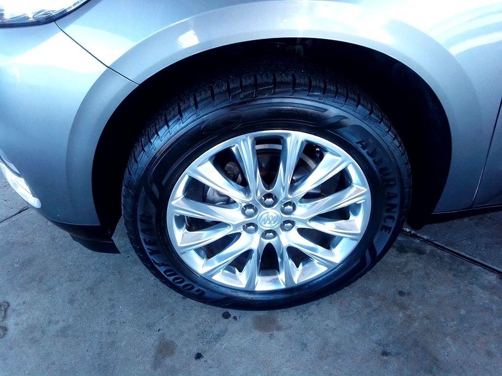 Buick Enclave FWD 4dr Essence 2019
