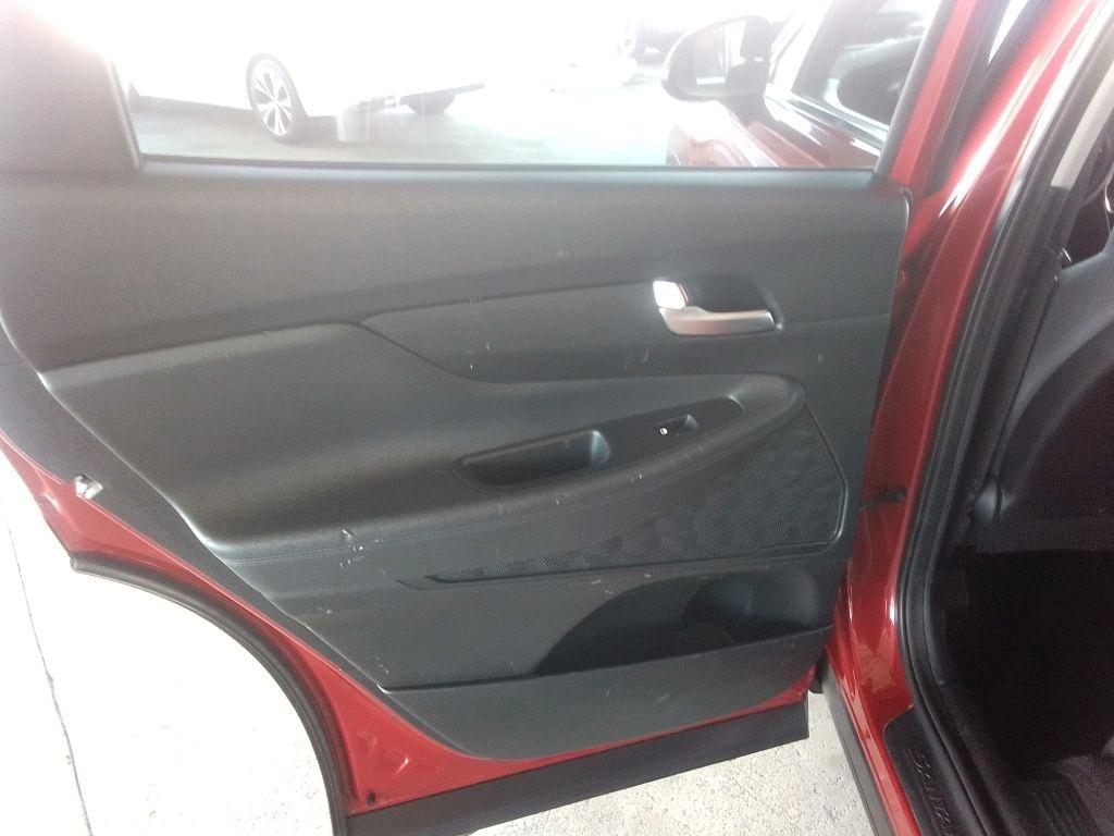 Hyundai Santa Fe SE 2.4L Auto FWD 2019