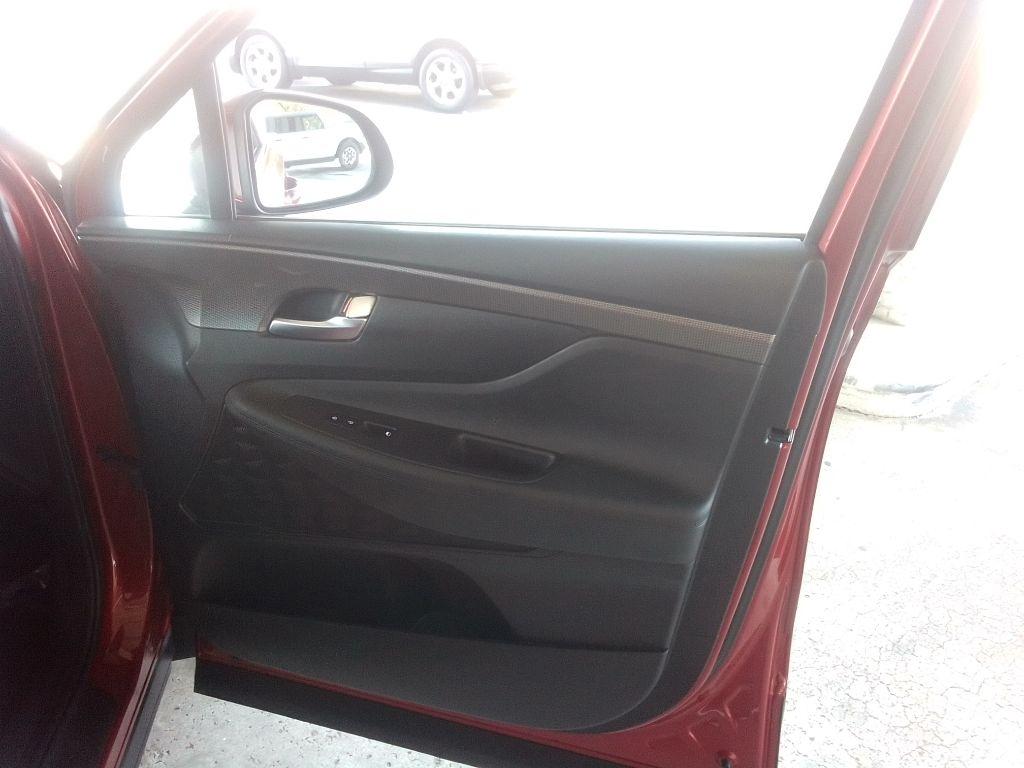 Hyundai Santa Fe SE 2.4L Auto FWD 2019