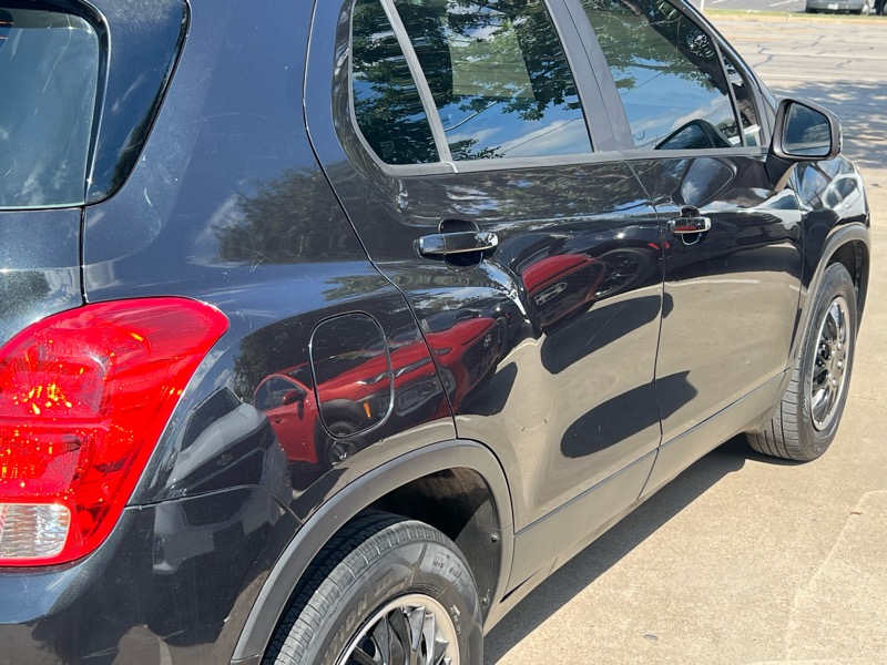2015 Chevrolet Trax LS photo 9