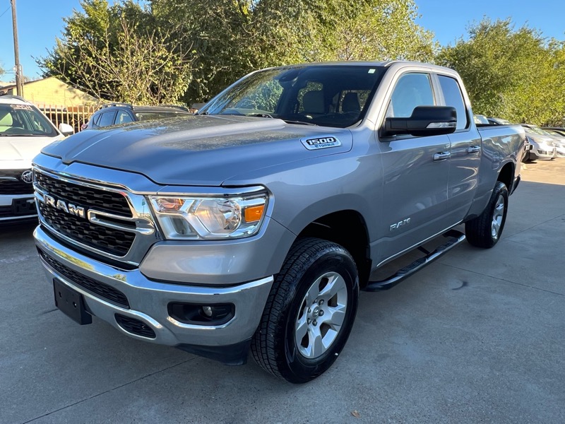 RAM 1500 Big Horn Quad Cab 2WD 2022