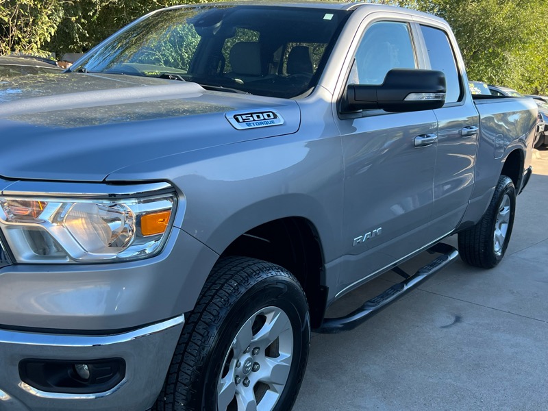RAM 1500 Big Horn Quad Cab 2WD 2022