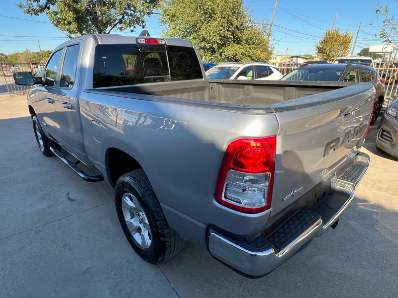 RAM 1500 Big Horn Quad Cab 2WD 2022