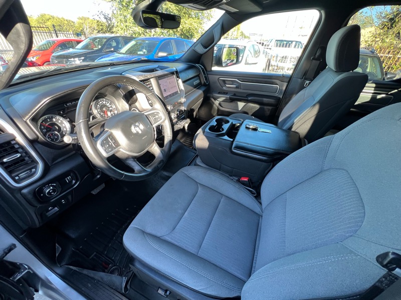 RAM 1500 Big Horn Quad Cab 2WD 2022