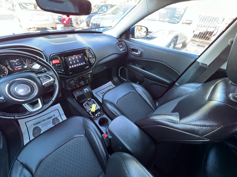 Jeep Compass Latitude FWD 2020