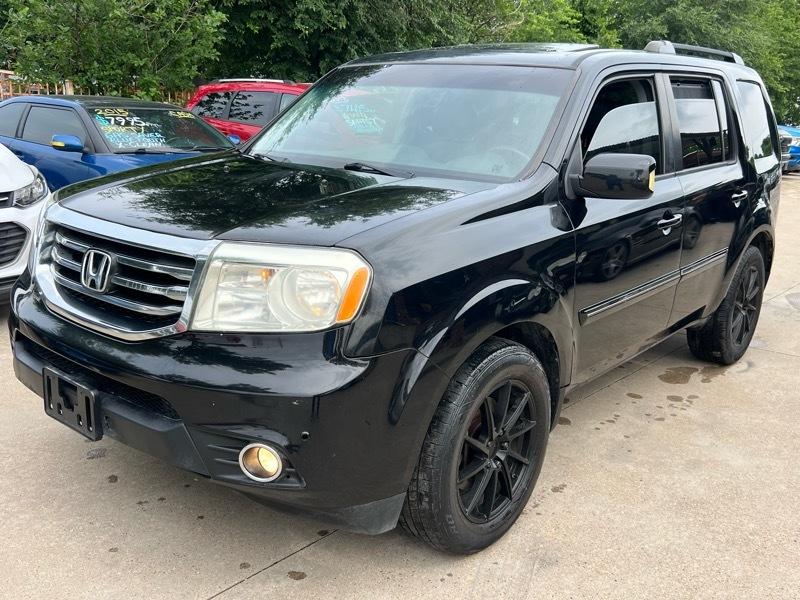 2012 Honda Pilot Touring 2WD 5-Spd AT with DVD