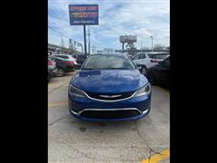 2016 Chrysler 200 
