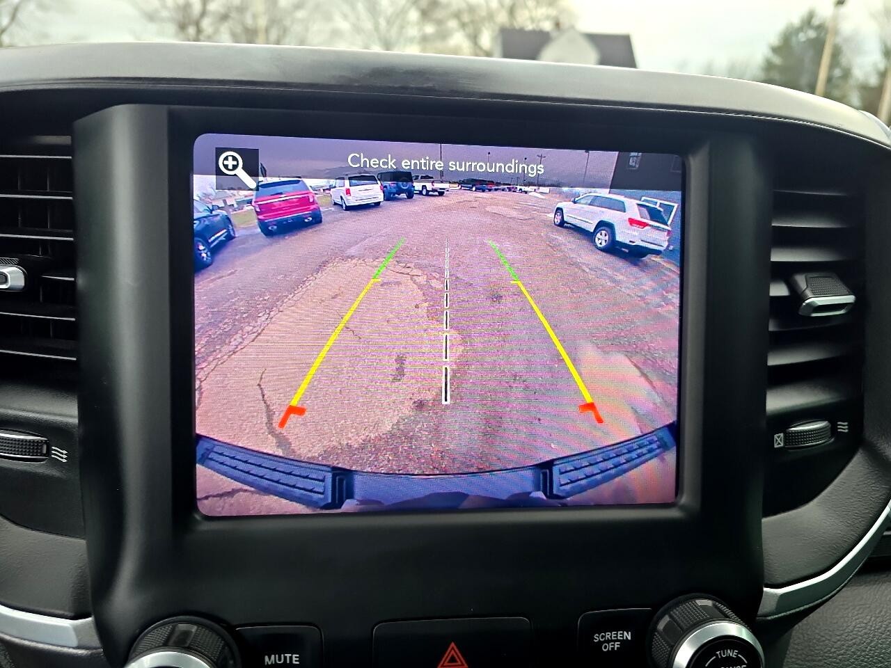 RAM 1500 Big Horn Crew Cab SWB 4WD 2019