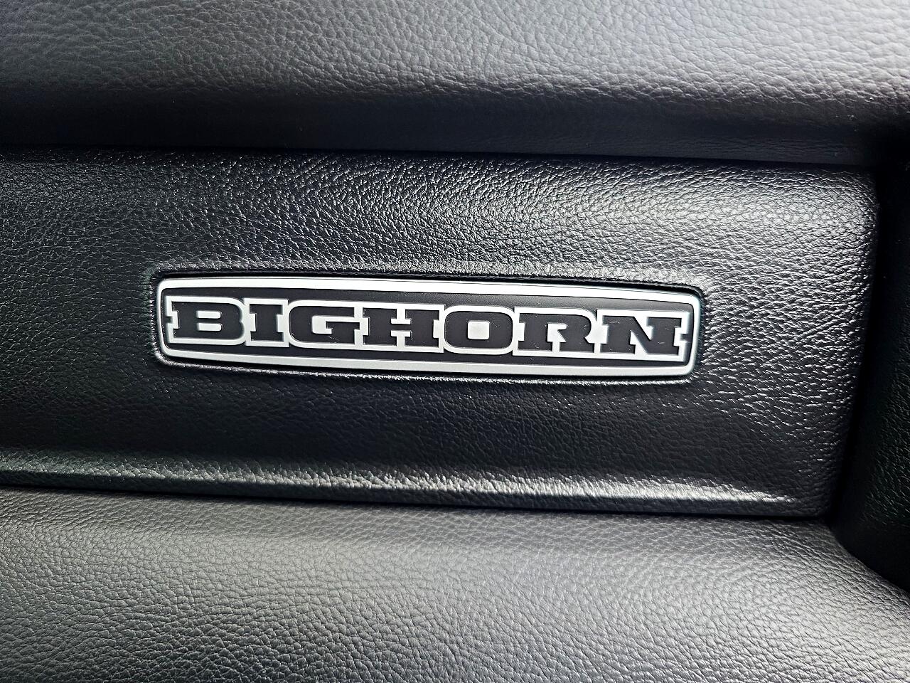 RAM 1500 Big Horn Crew Cab SWB 4WD 2019