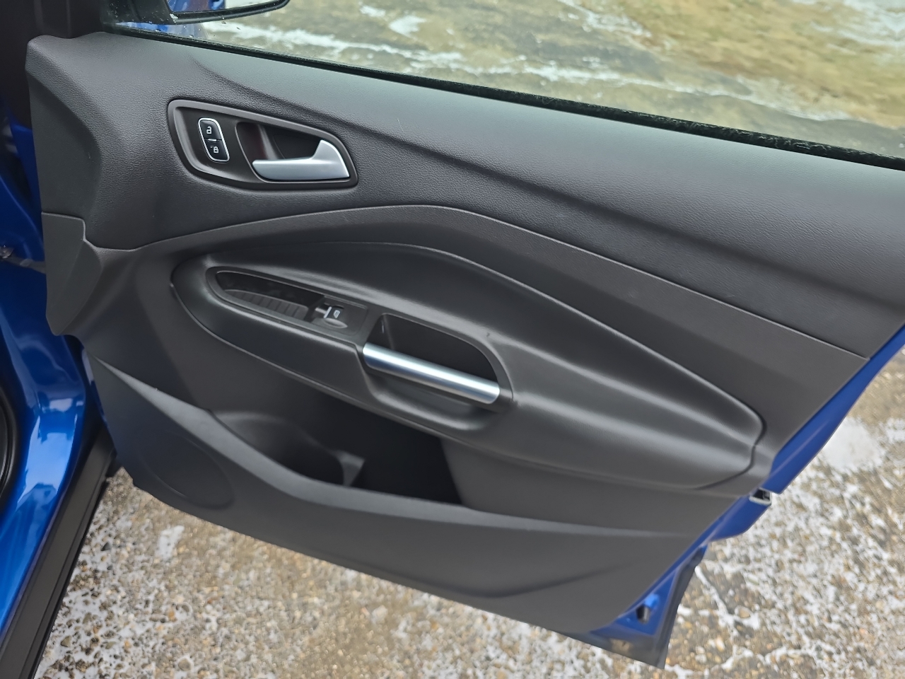 Ford Escape Titanium 4WD 2017