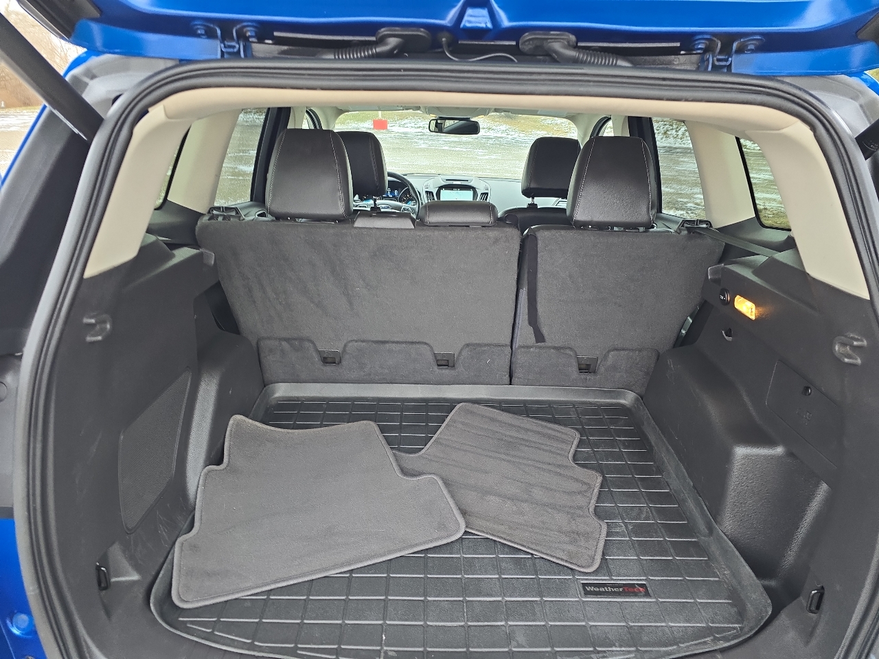 Ford Escape Titanium 4WD 2017