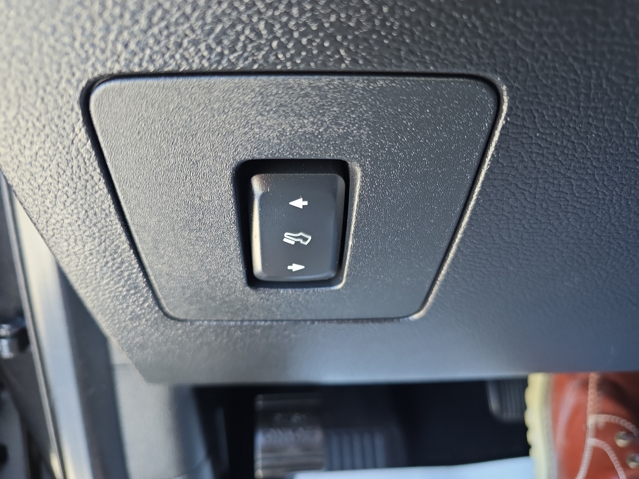 Ford F-150 4WD SuperCrew 145" FX4 2015