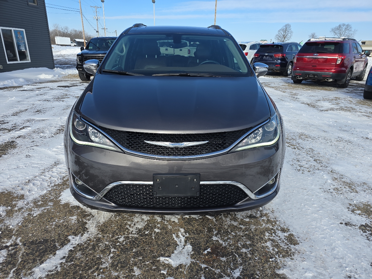 Chrysler Pacifica Limited 2017