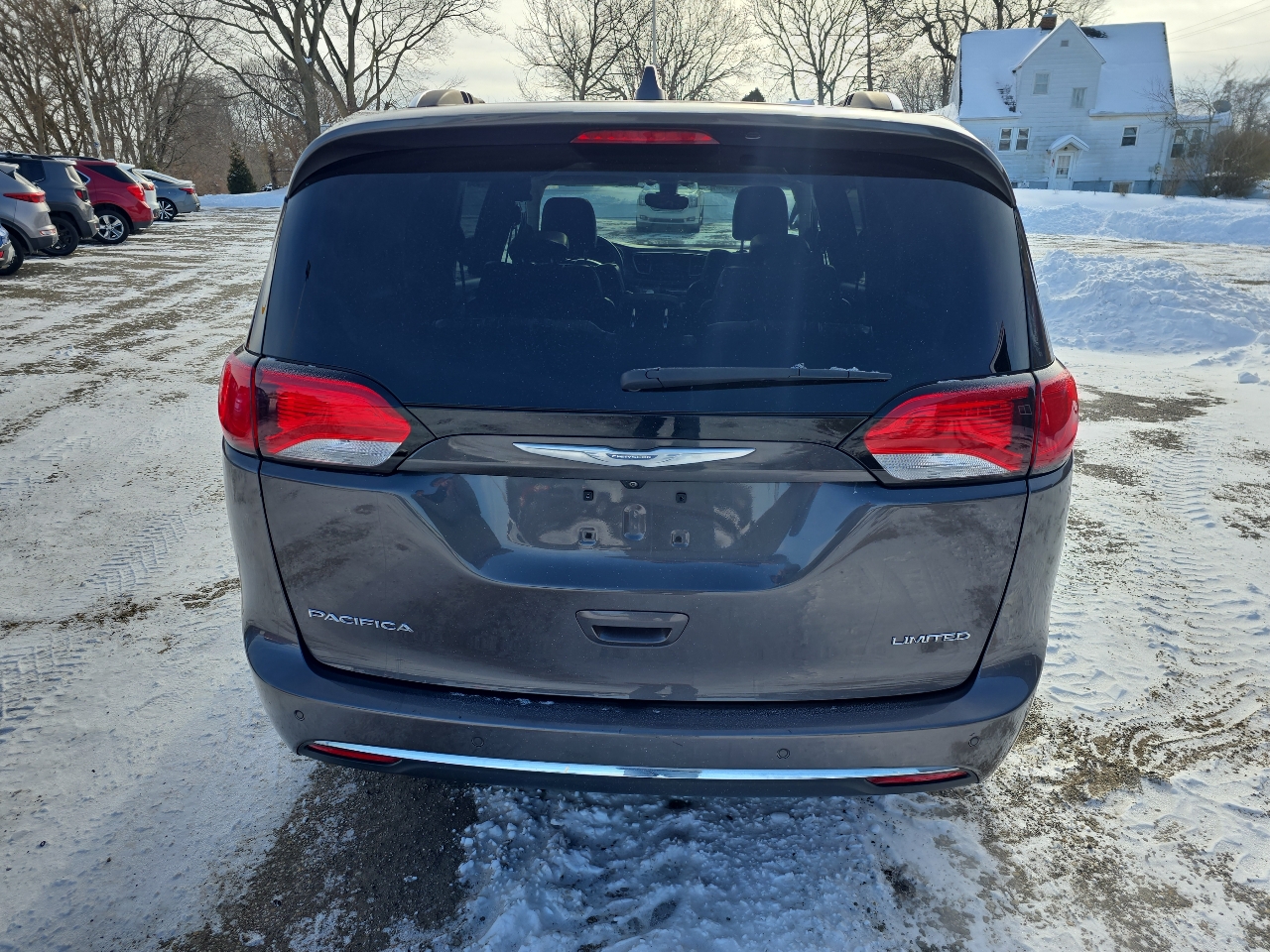 Chrysler Pacifica Limited 2017
