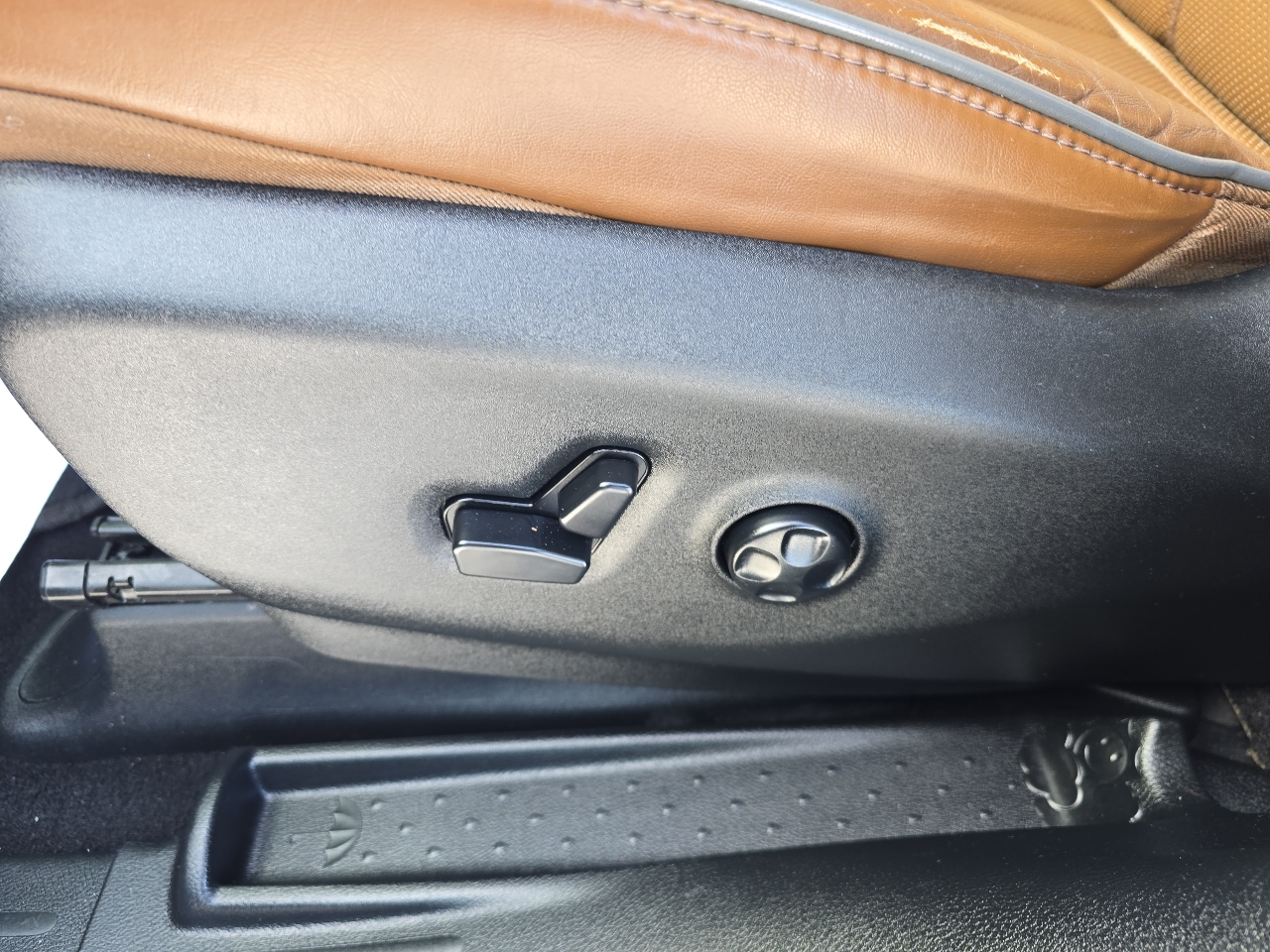 Chrysler Pacifica Limited 2017