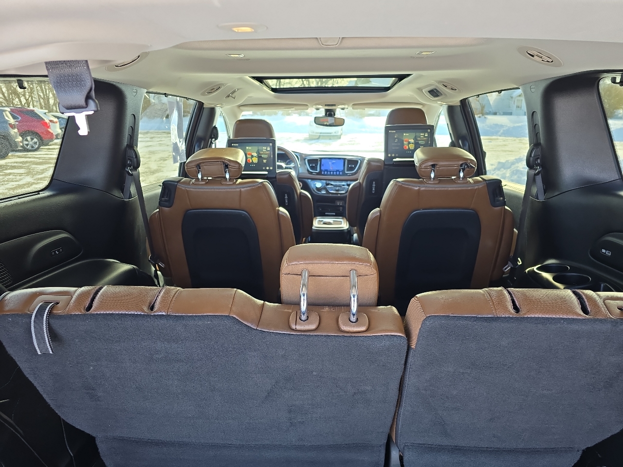 Chrysler Pacifica Limited 2017