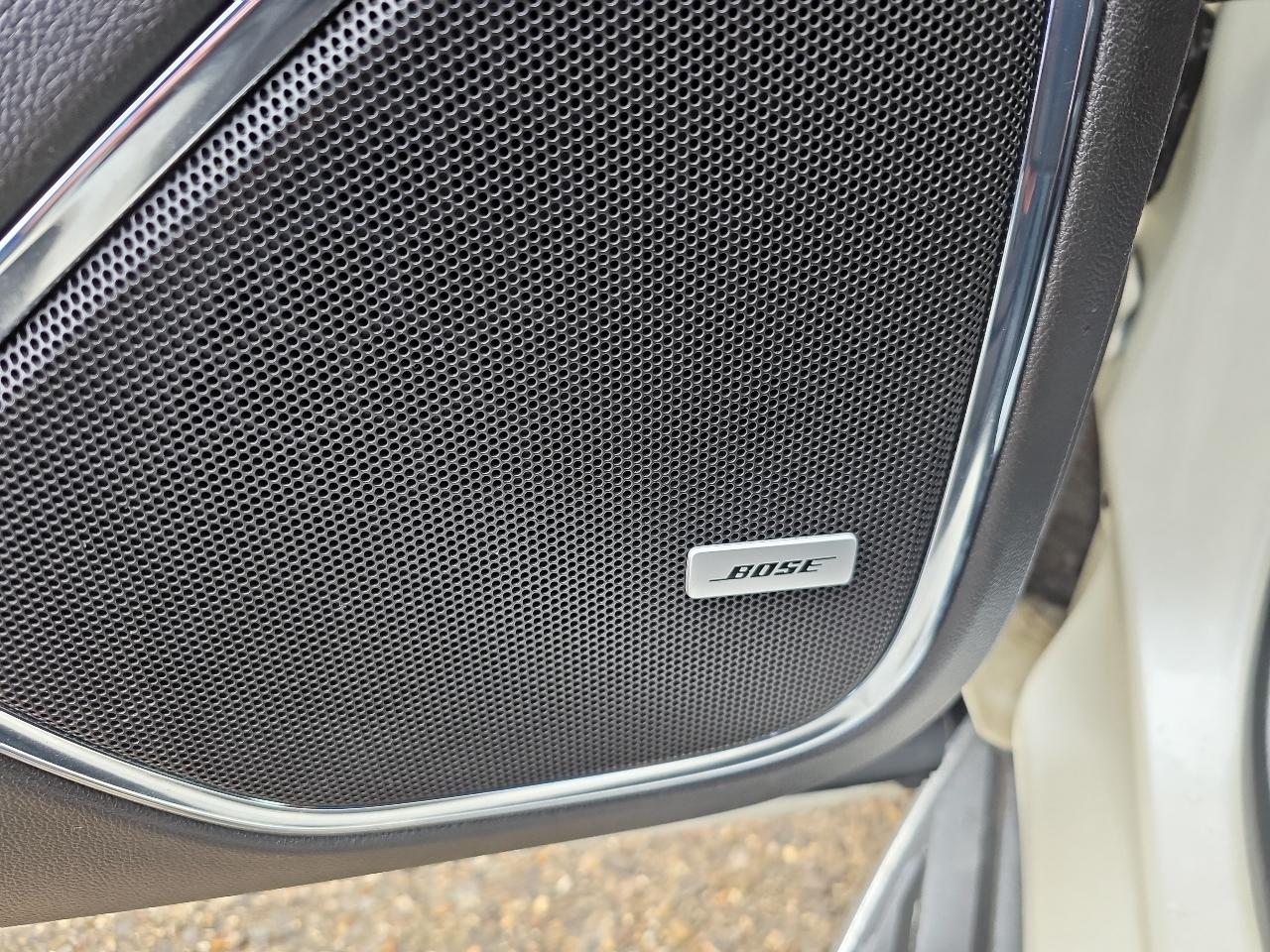 GMC Yukon Denali XL 4WD 2015