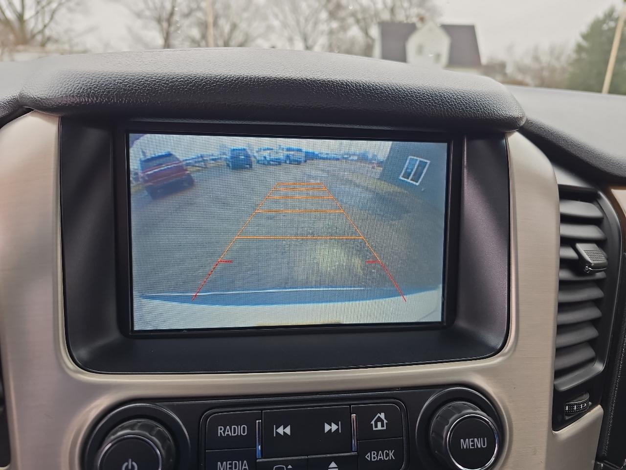 GMC Yukon Denali XL 4WD 2015