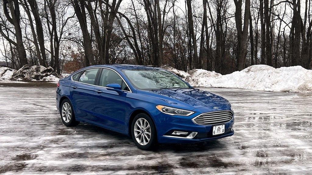 2017 Ford Fusion SE