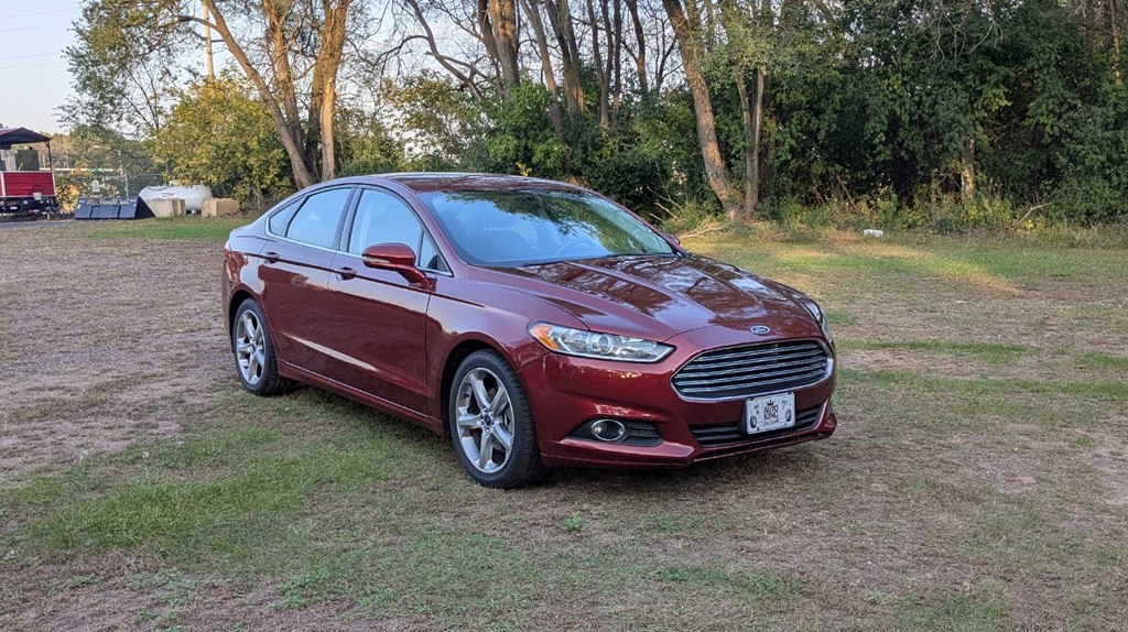 2014 Ford Fusion SE