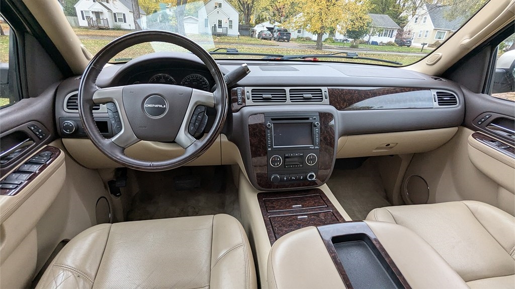 GMC Yukon Denali 4WD 2014