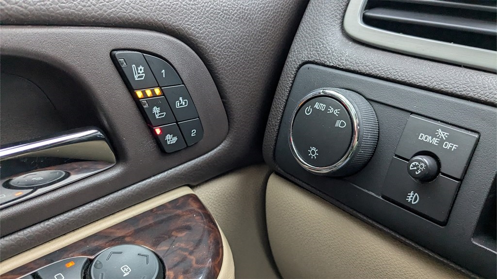 GMC Yukon Denali 4WD 2014