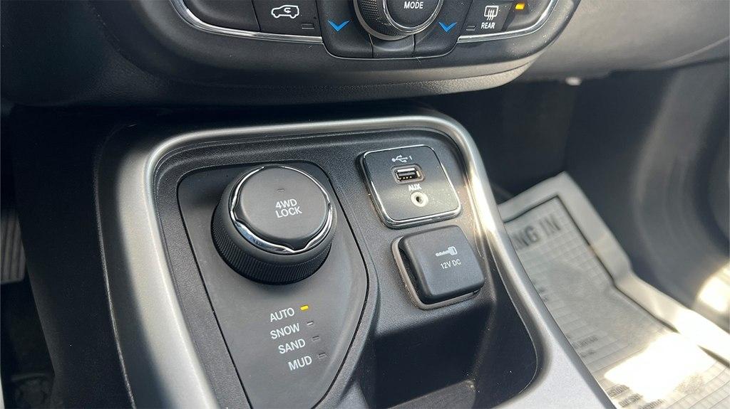 2020 Jeep Compass Latitude - Photo 19