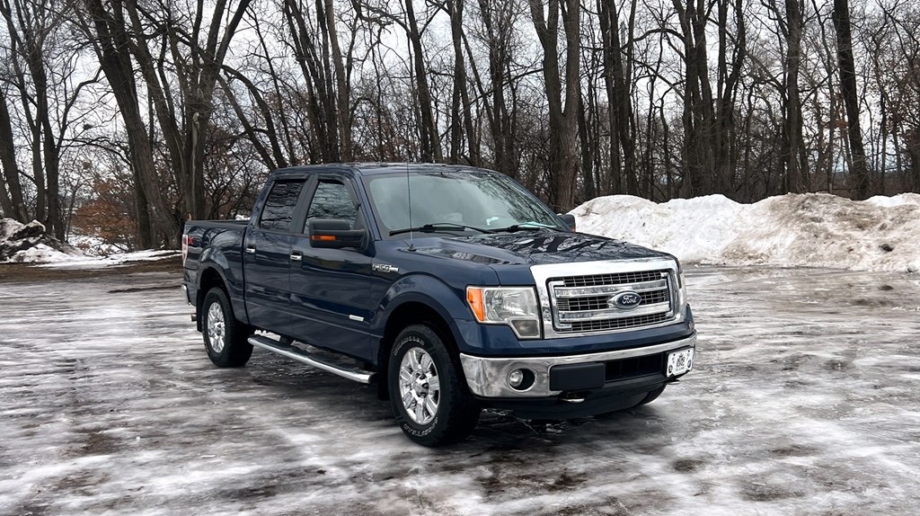 2014 Ford F-150 XL SuperCrew 5.5-ft. Bed 4WD