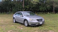 2014 Chrysler 200 