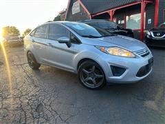 2012 Ford Fiesta 