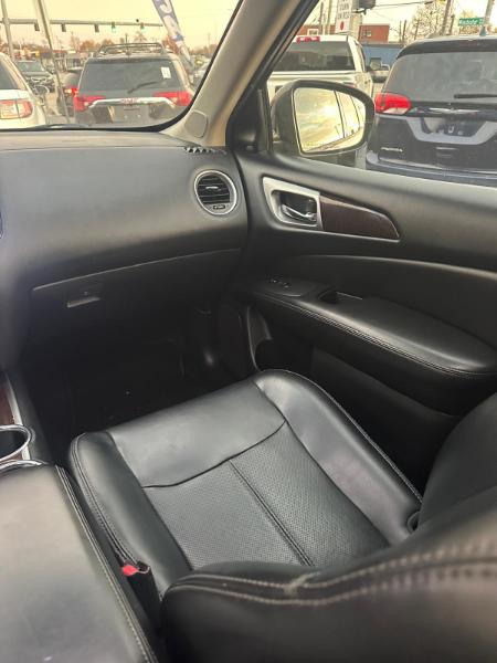 Nissan Pathfinder S 4WD 2015