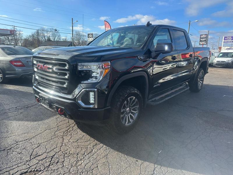 GMC Sierra 1500 AT4 Crew Cab Long Box 4WD 2020