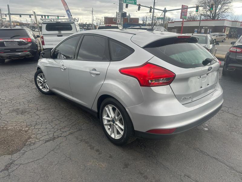 Ford Focus SE Hatch 2016
