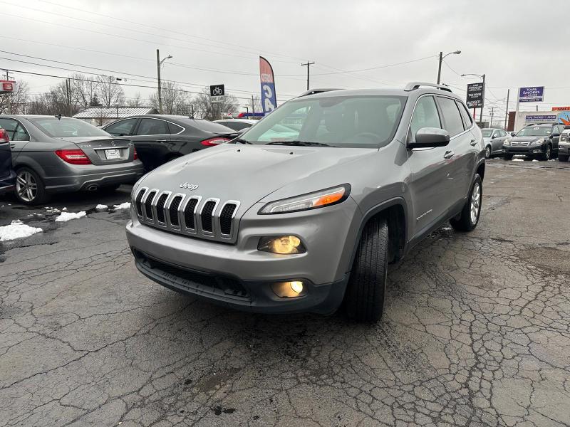 Jeep Cherokee Latitude 4WD 2015
