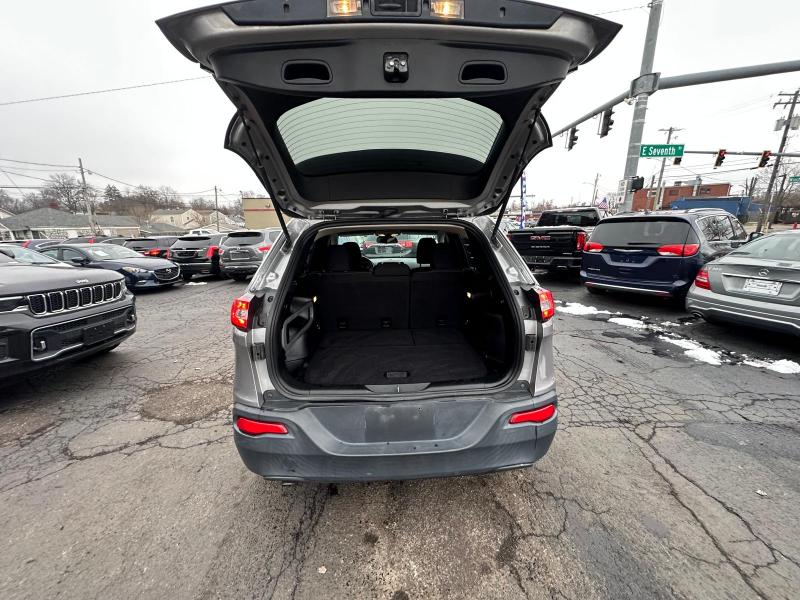 Jeep Cherokee Latitude 4WD 2015