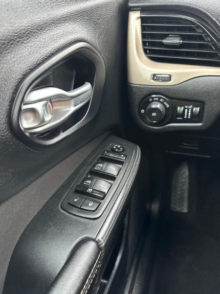 Jeep Cherokee Latitude 4WD 2015