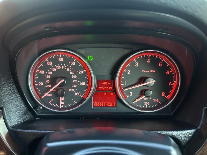 BMW 3-Series 328i Convertible 2012