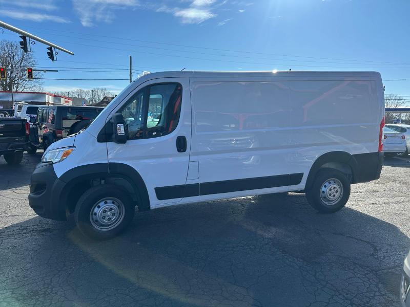 RAM Promaster 1500 Low Roof 136-in. WB 2023