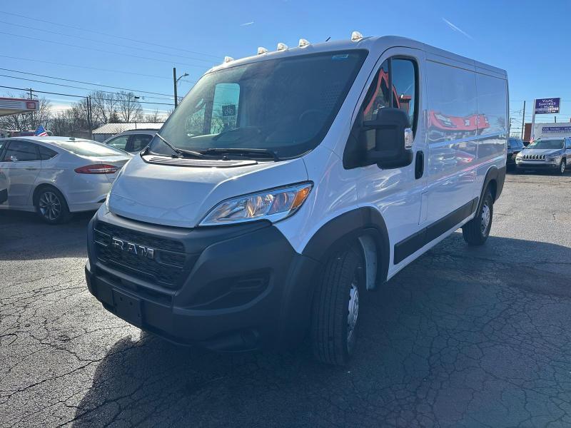 RAM Promaster 1500 Low Roof 136-in. WB 2023