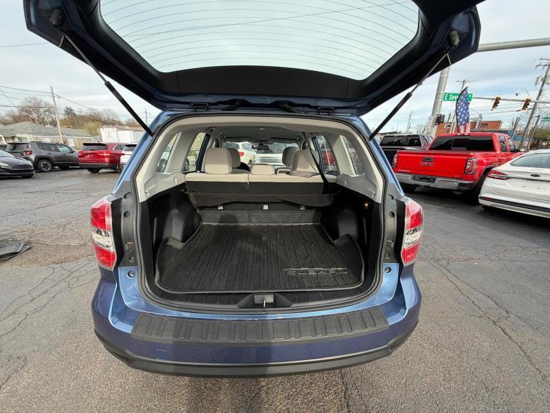 Subaru Forester 2.5i Premium PZEV CVT 2016