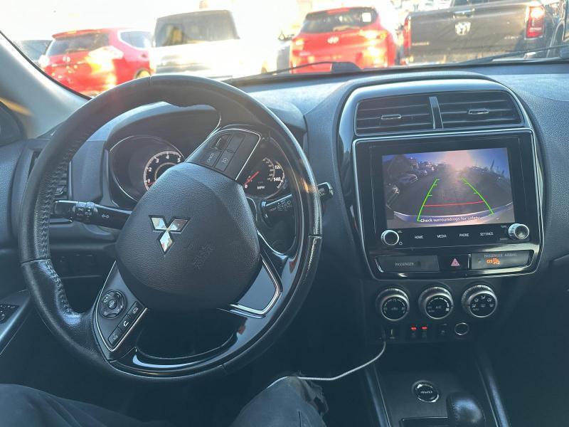 Mitsubishi Outlander Sport 2.0 ES 4WD CVT 2020