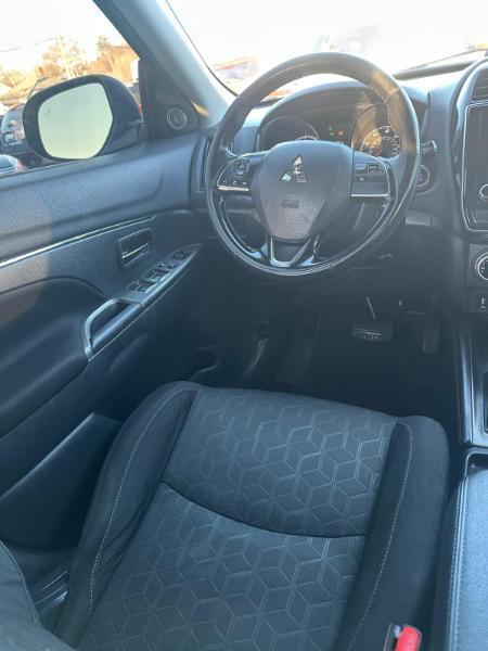 Mitsubishi Outlander Sport 2.0 ES 4WD CVT 2020